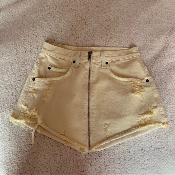 LF Dresses & Skirts - Lf yellow zipper jean skirt